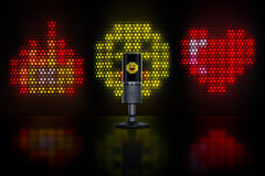 Razer Seiren Emote Streaming Condenser Mic with Emoticon Display